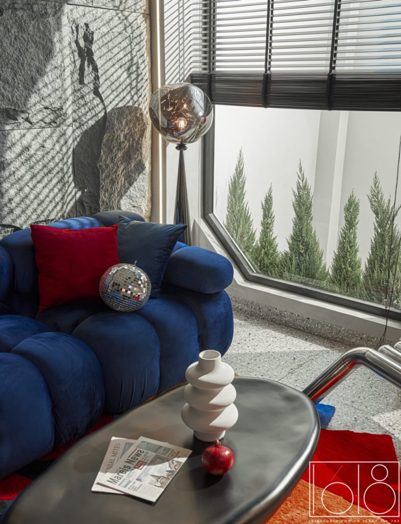 MODERN HOUSE 5 10 5