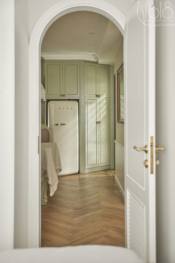 OLIVE & CREAM 26 15 11