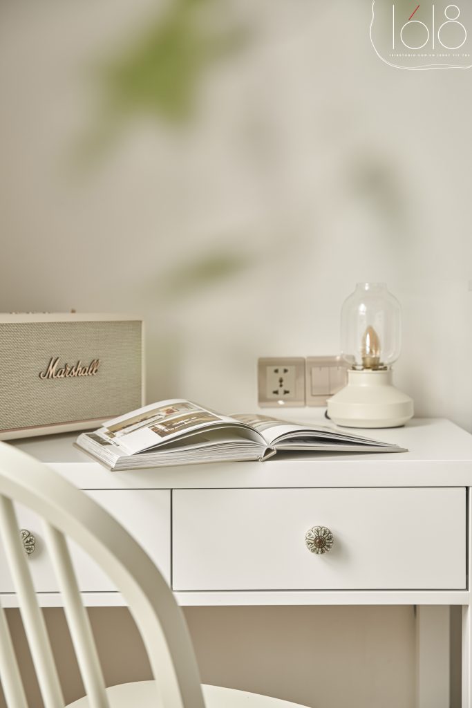 OLIVE & CREAM 9 16 10