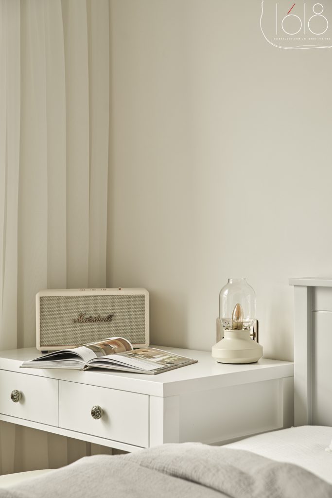 OLIVE & CREAM 11 18 12