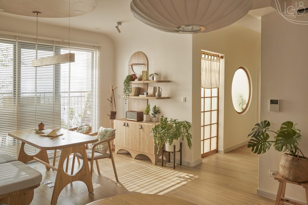 WHISPER OF LIGHT - "JAPANDI HOUSE" 6 7 27
