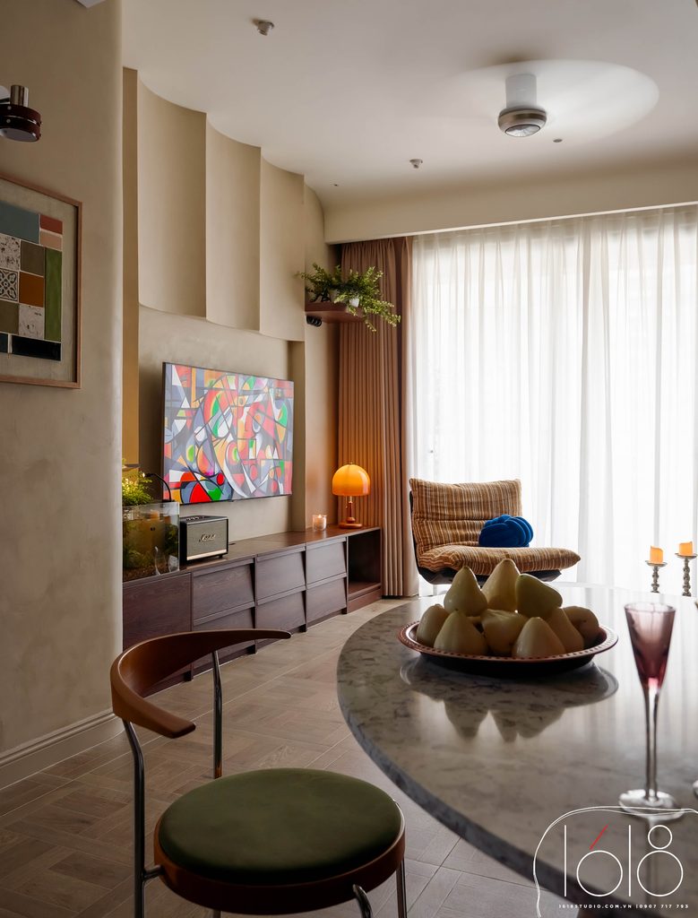 BENT PAPER HOUSE 44 13