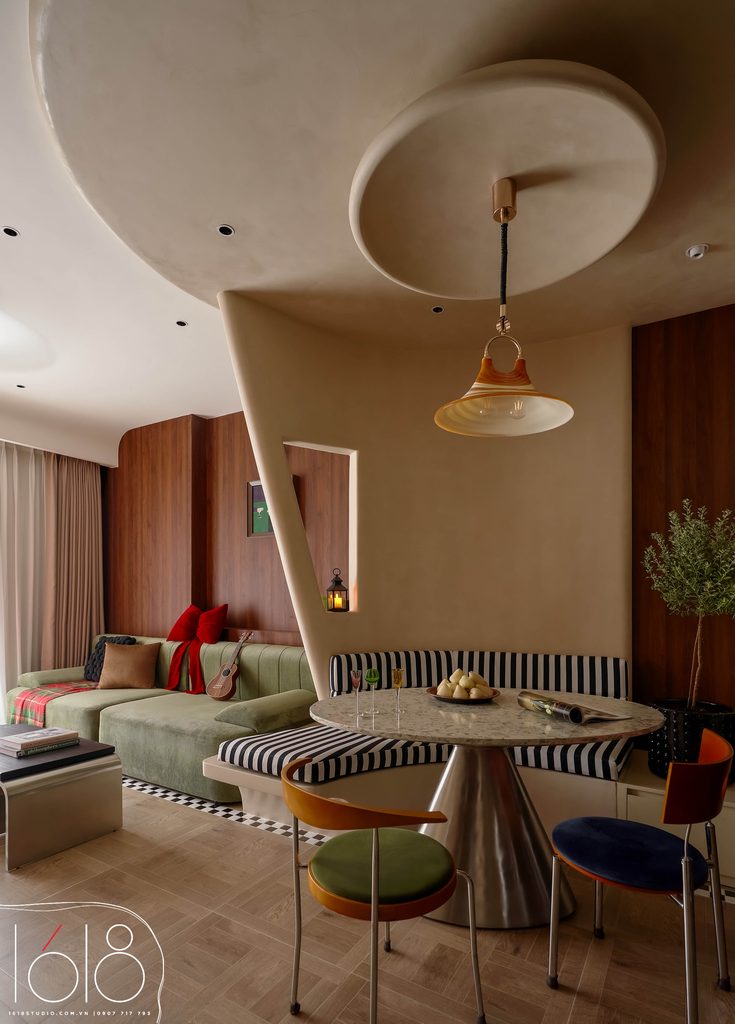 BENT PAPER HOUSE 7 14