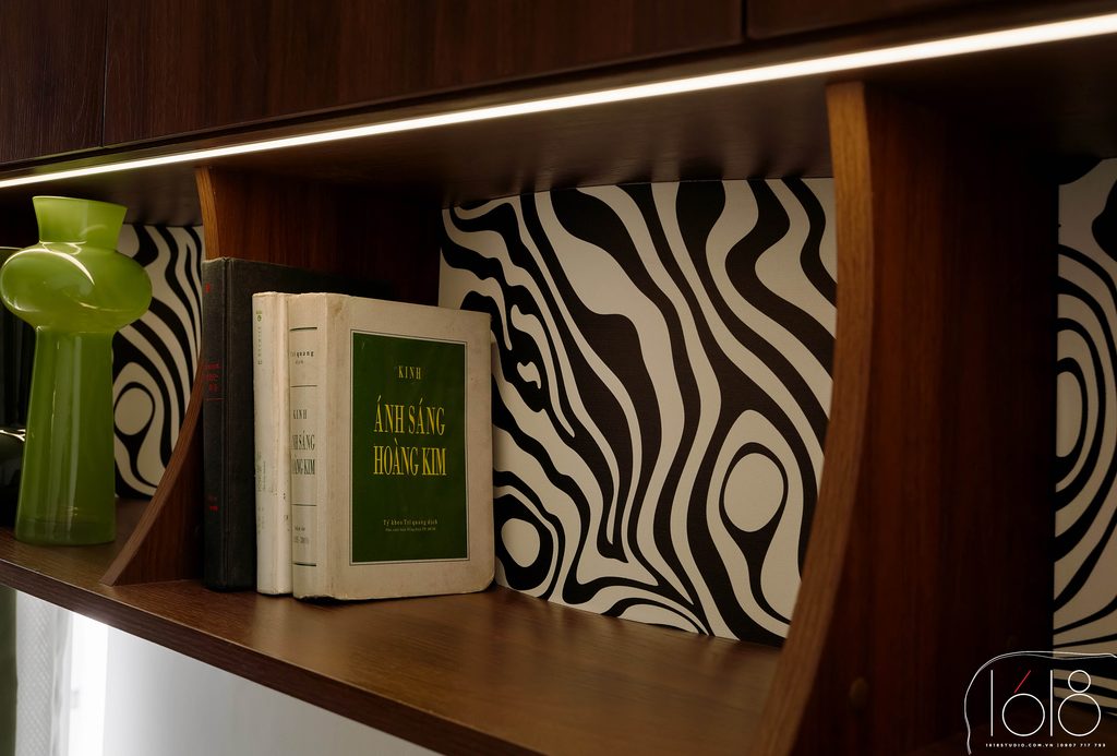 BENT PAPER HOUSE 29 29